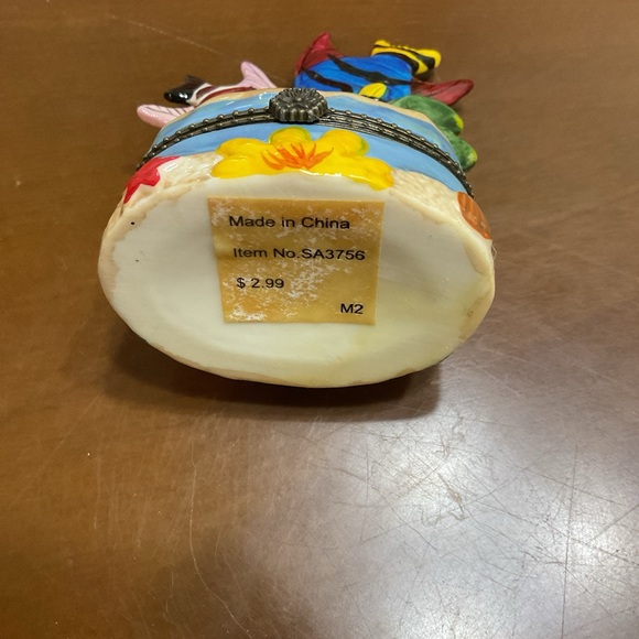 Porcelain Fish/Ocean Trinket, Pill, Jewelry Box. Still Has Original Tag. - Picture 3 of 9